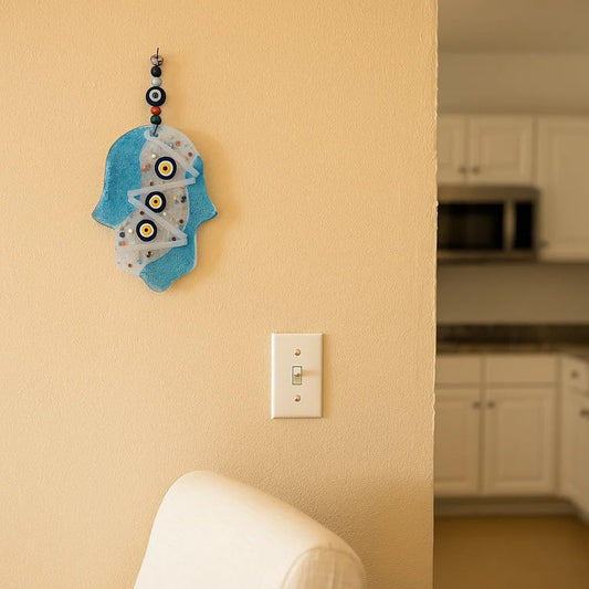 MYSTIC JEWELS - Mano de Fátima Amuleto Colgante de Pared en Vidrio Mosaico, Ojo Turco, 12 x 20 cm, Decoración de Buena Suerte con Cuentas Multicolor, Ornamento de Protección para el Hogar