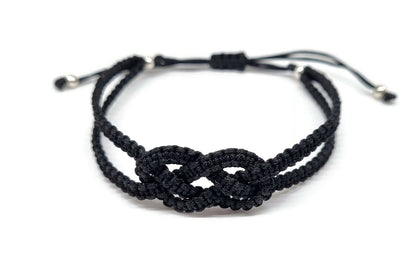 MYSTIC JEWELS By Dalia - Pulsera Kabbalah de Hilo Rojo, amuleto, protección mal de ojo, buena suerte, good luck (Macramé infinito - Negro)