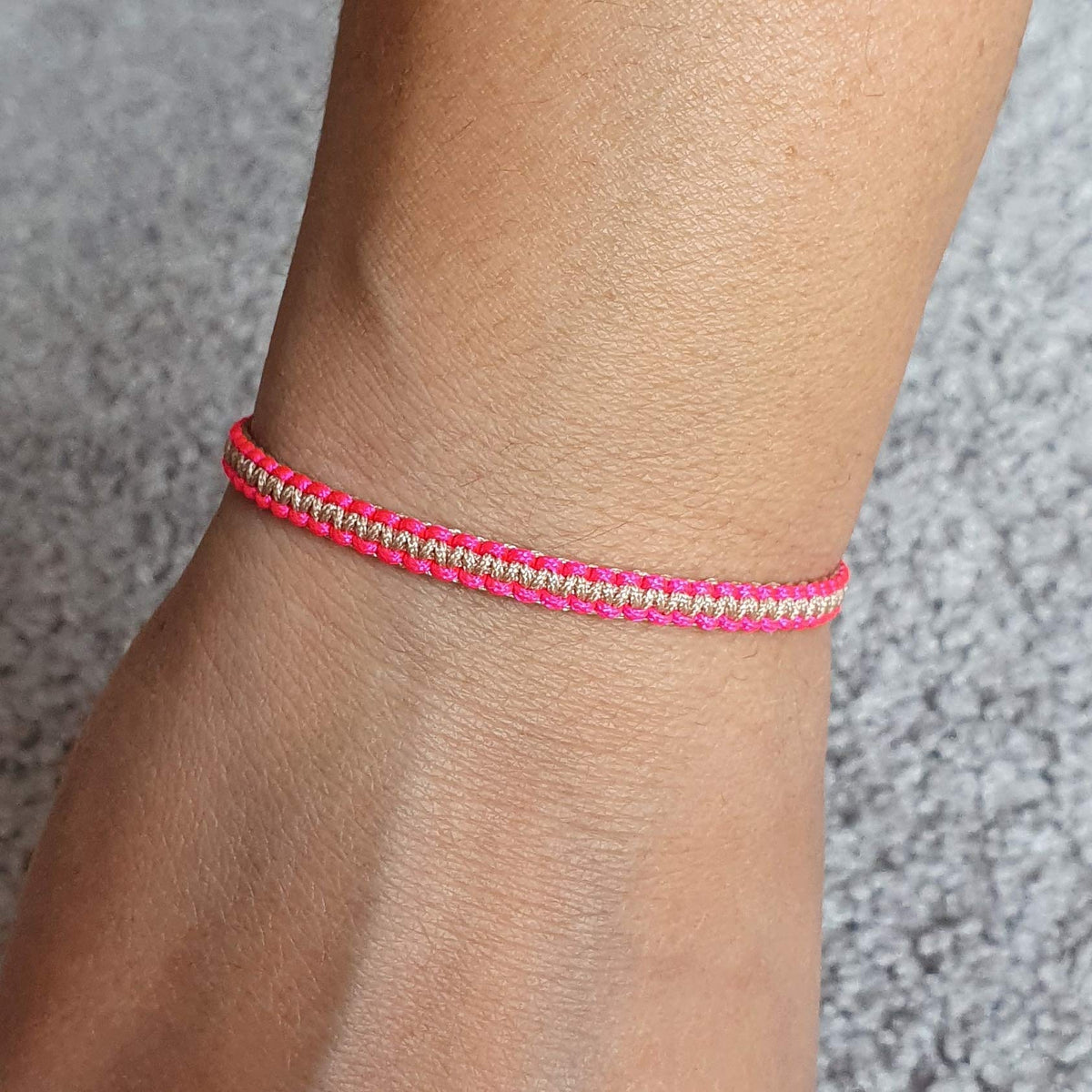 MYSTIC JEWELS - Pulsera Macrame - Kabbalah de Hilo con 2 colores, Amuleto, protección Mal de Ojo, Buena Suerte, Good Luck