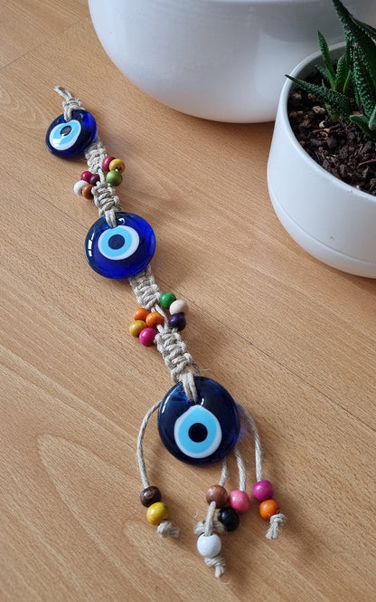 MYSTIC JEWELS -Adorno de Tres Ojo Turcos en Cristal con Jude para Colgar