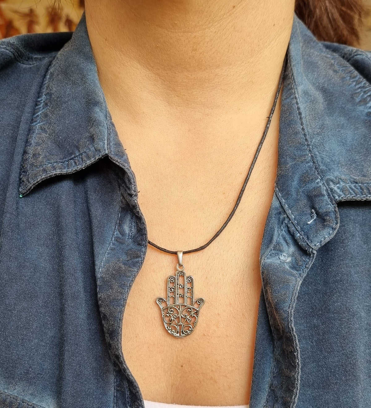 MYSTIC JEWELS - Colgante Mano de Fatima (Hamsa) para buena suerte y mal de ojo, mujeres y hombres, regalar