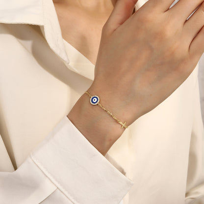 Pulsera de Plata de ley 925 - Bañada en Oro con Cruz y Ojo Turco – Diseño Minimalista con Circonitas – Ajustable 16 + 3 cm