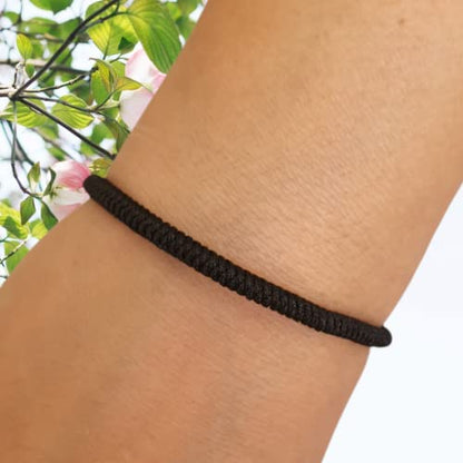 MYSTIC JEWELS by Dalia - Kabbalah Good Luck Bracelet - for Women and Men - Adjustable Size (Black)